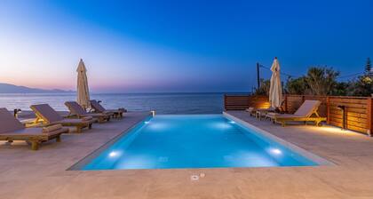 MariDion Beach Family House