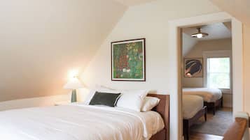 3 多间卧室、熨斗/熨衣板、WiFi、床单