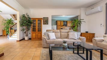 TV, video games, table football, ping pong