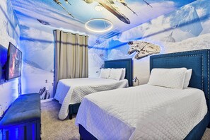 5 habitaciones, tabla de planchar con plancha, cuna de viaje y wifi 