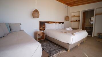 1 bedroom, premium bedding, in-room safe, free WiFi