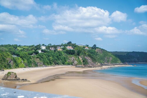 Rooftops - 1 Bedroom Apartment - Tenby