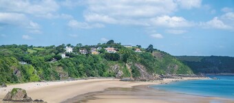 Rooftops - 1 Bedroom Apartment - Tenby