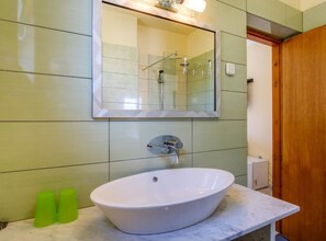 Chambre double (Pansion Belvedere - Comfort Double Ro) | Salle de bain | Serviettes fournies