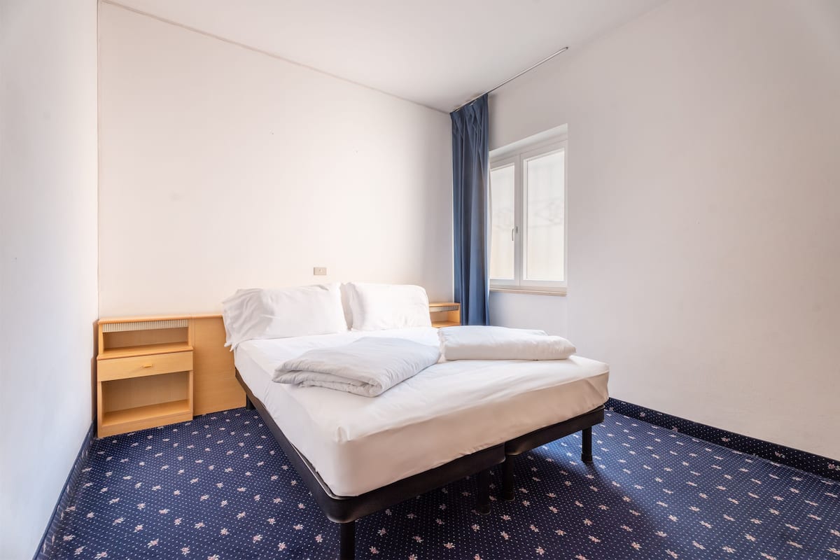 Economy kamer, 1 twee- of 2 eenpersoonsbedden | Gratis wifi