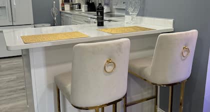 Where Luxury and Convenience Converge