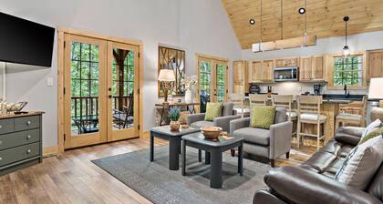 Pet Friendly, Bear Paw by Carolina Properties