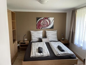 1 bedroom, free WiFi, bed sheets - myRelaxs kleine Villa Top 1 (Bludenz)