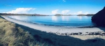 Restored croft cottage. 5 minutes from Reef Beach