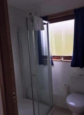 Bathroom - Converted stables with fantastic beach views. (Isle of Lewis)