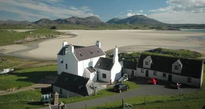 Cottage at Baile na Cille, right by Uig Sands.