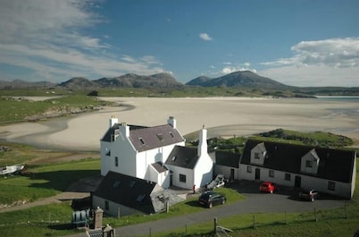 Cottage at Baile na Cille, right by Uig Sands.