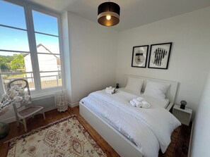 1 bedroom, WiFi, bed sheets - Appartement « Le Souffle de l’Orge » (Mortagne-au-Perche)