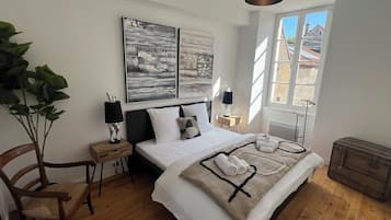 2 slaapkamers, reisbedje, wifi, beddengoed