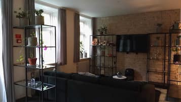 Smart TV, computer monitors, printers