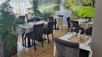 3 restaurants, French cuisine