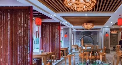 Dunhuang Tianqin Yunshui Hotel