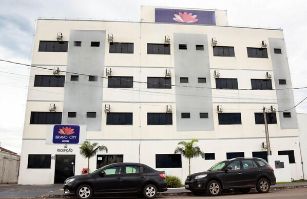 Fachada del alojamiento