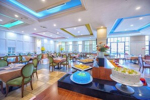 Unclassified image, 2 of 46, button - Xuzhou Amusement Land Resort Hotel (Xuzhou)
