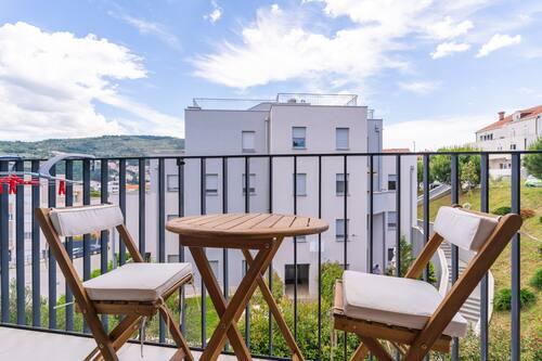 Huoneisto (Apartment Marcus Mai - Two Bedroom Ap) | Parveke
