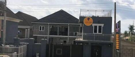 Façade de l’hébergement