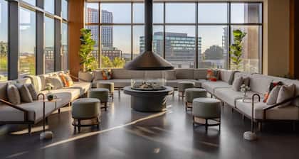 Printing House Hotel Nashville Downtown, Tapestry by Hilton