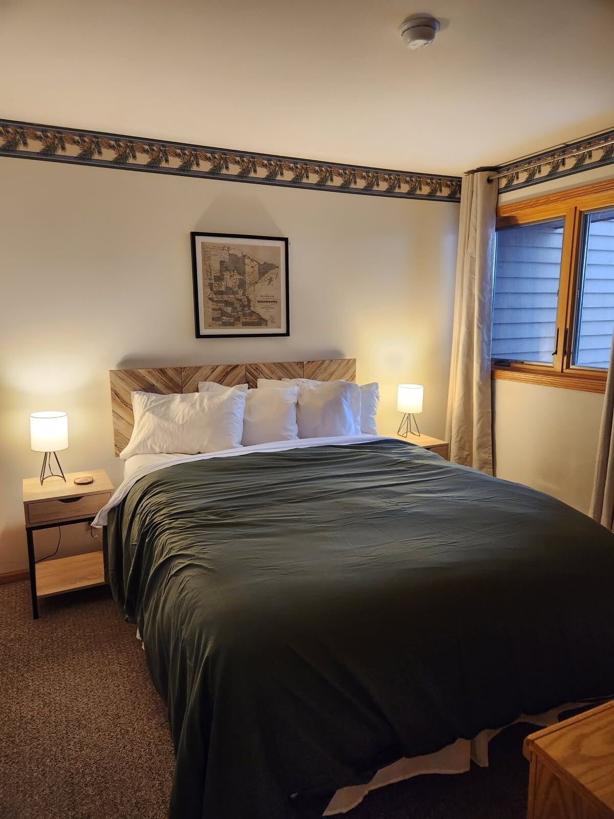 1 soverom, strykejern/-brett, wi-fi (inkludert) og sengetøy