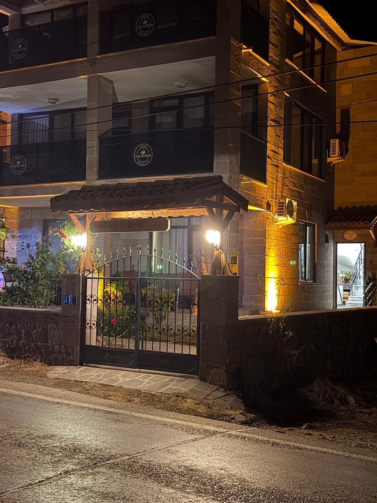 Fachada de la propiedad