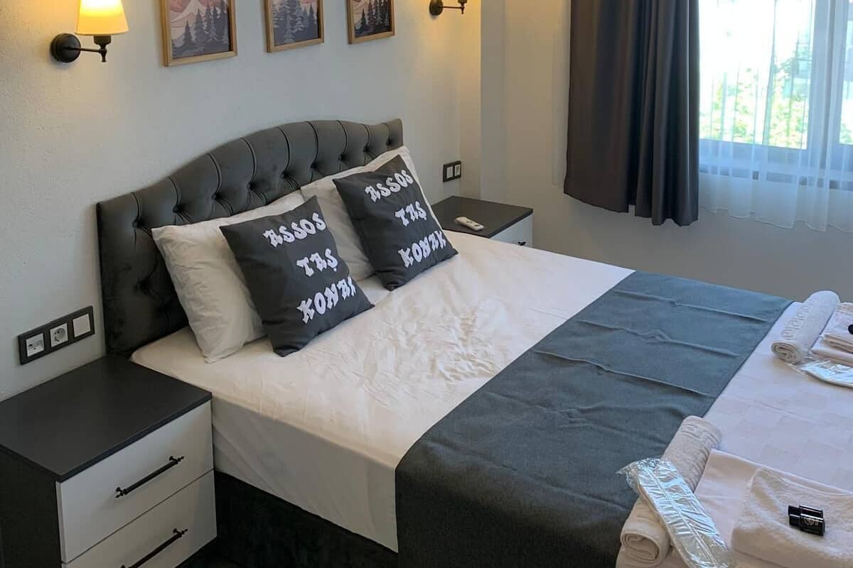 Standard Double Room | 2 bilik tidur, bar mini, Wi-fi percuma