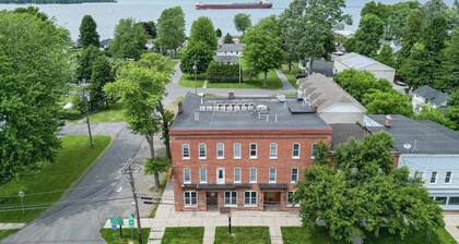 The Roxy Cape Vincent