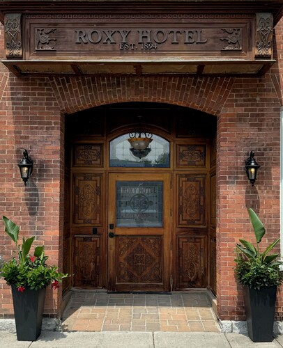 The Roxy Cape Vincent