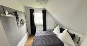 2 Schlafzimmer, Bügeleisen/Bügelbrett, Reisekinderbett, kostenloses WLAN