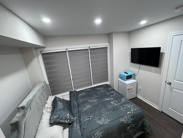 1 室のベッドルーム、アイロン / アイロン台、WiFi