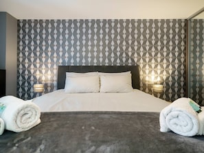 3 bedrooms, iron/ironing board, free WiFi, bed sheets
