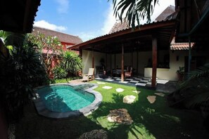 Pool - Tropical Javanese House with Pool in Kerobokan (kerobocan)