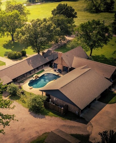 Elken Retreat - 4 suites/4 bath