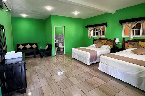 Chambre Double Deluxe, vue piscine