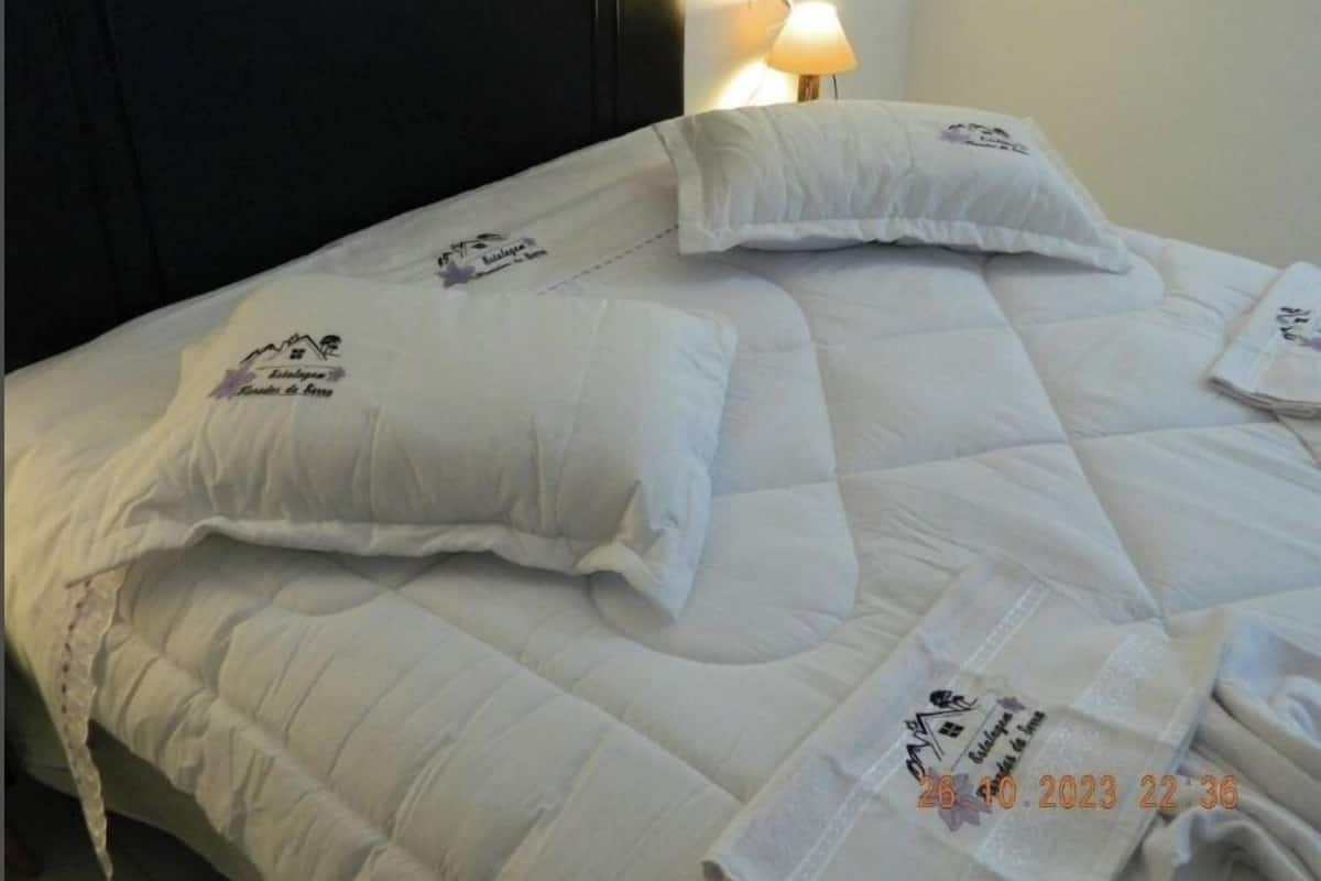 1 bedroom, laptop workspace, free WiFi