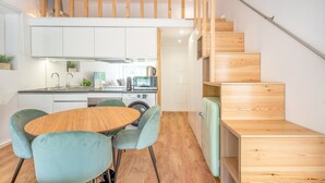 Dining - GuestReady - A charming place to stay in Lisbon (Lisbon)