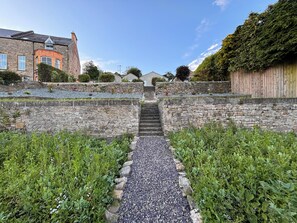Property grounds - Cosy home with spectacular views in Richmond, North Yorkshire (Richmond)