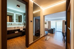 Suite, Balcony, Lake View - Hotel De Andros Virpazar (Virpazar)