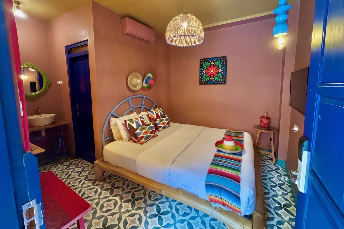 Superior Double Room, 1 Queen Bed | Desk, free WiFi