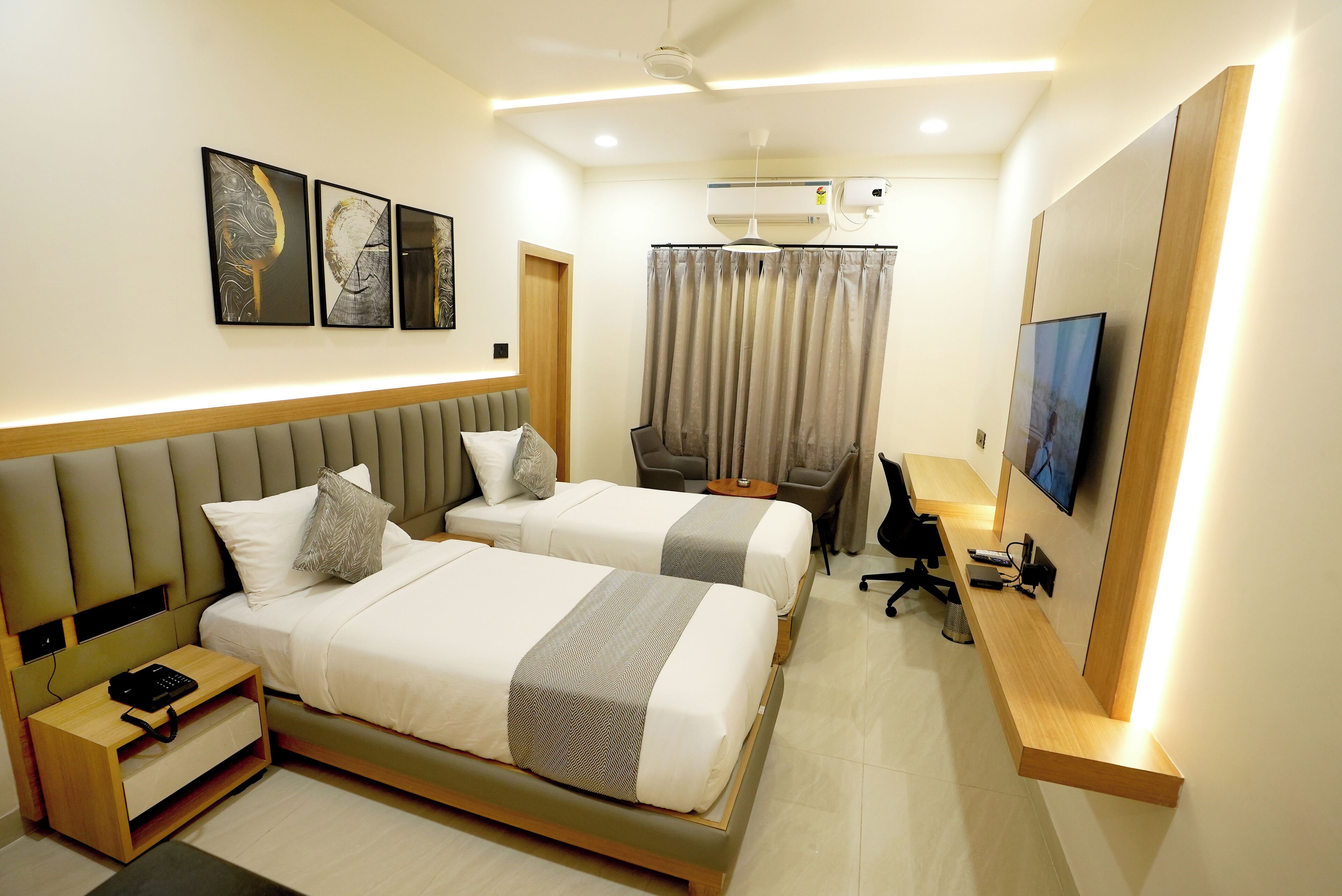 Foto - Oak Business Hotel