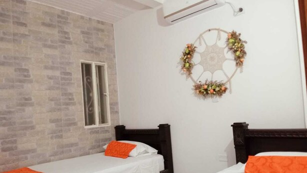 Basic Room, 2 Single Beds