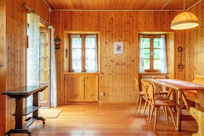 House | Living area | TV, fireplace - Il Salice by Wonderful Italy (Bellagio)