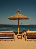 靠近海滩、白沙、沙滩毛巾