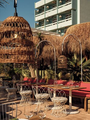 Outdoor dining -  Bikini Island & Mountain Hotel Es Trenc – Adults only (Ses Salines)