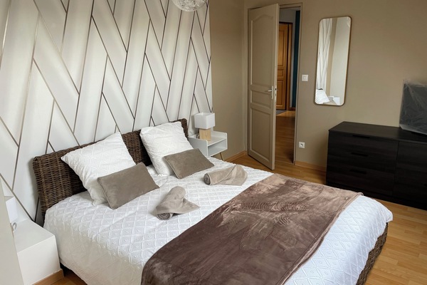 3 Schlafzimmer, BĂŒgeleisen/BĂŒgelbrett, WLAN, BettwĂ€sche