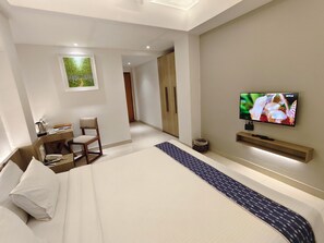 Luksus-dobbeltrom | Lydisolert, wi-fi og rullestolvennlig