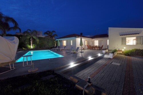 Villa Chicco di Sale - Private Pool for Exclusive Use N.8 pax - 400 meters Sea